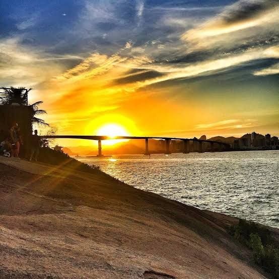 Pôr do sol no Farol